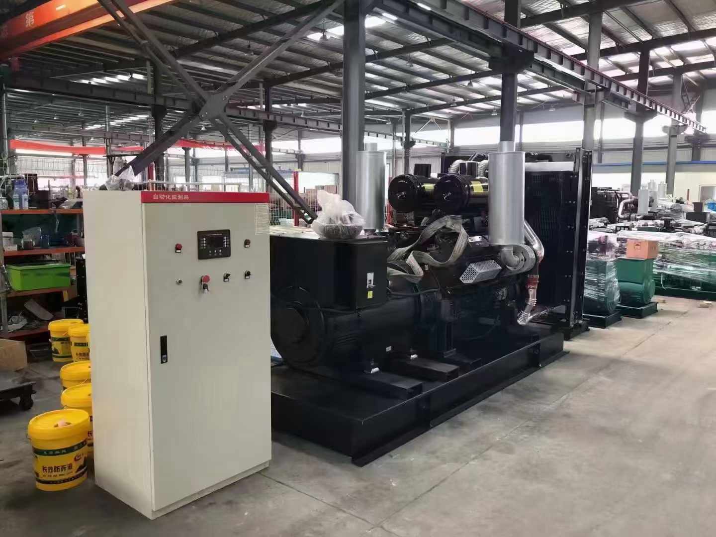 天宁柴油发电机运行时的噪音和振动水平如何?
