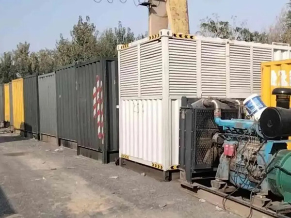 天宁200KW柴油发电机机组每小时油耗是多少?